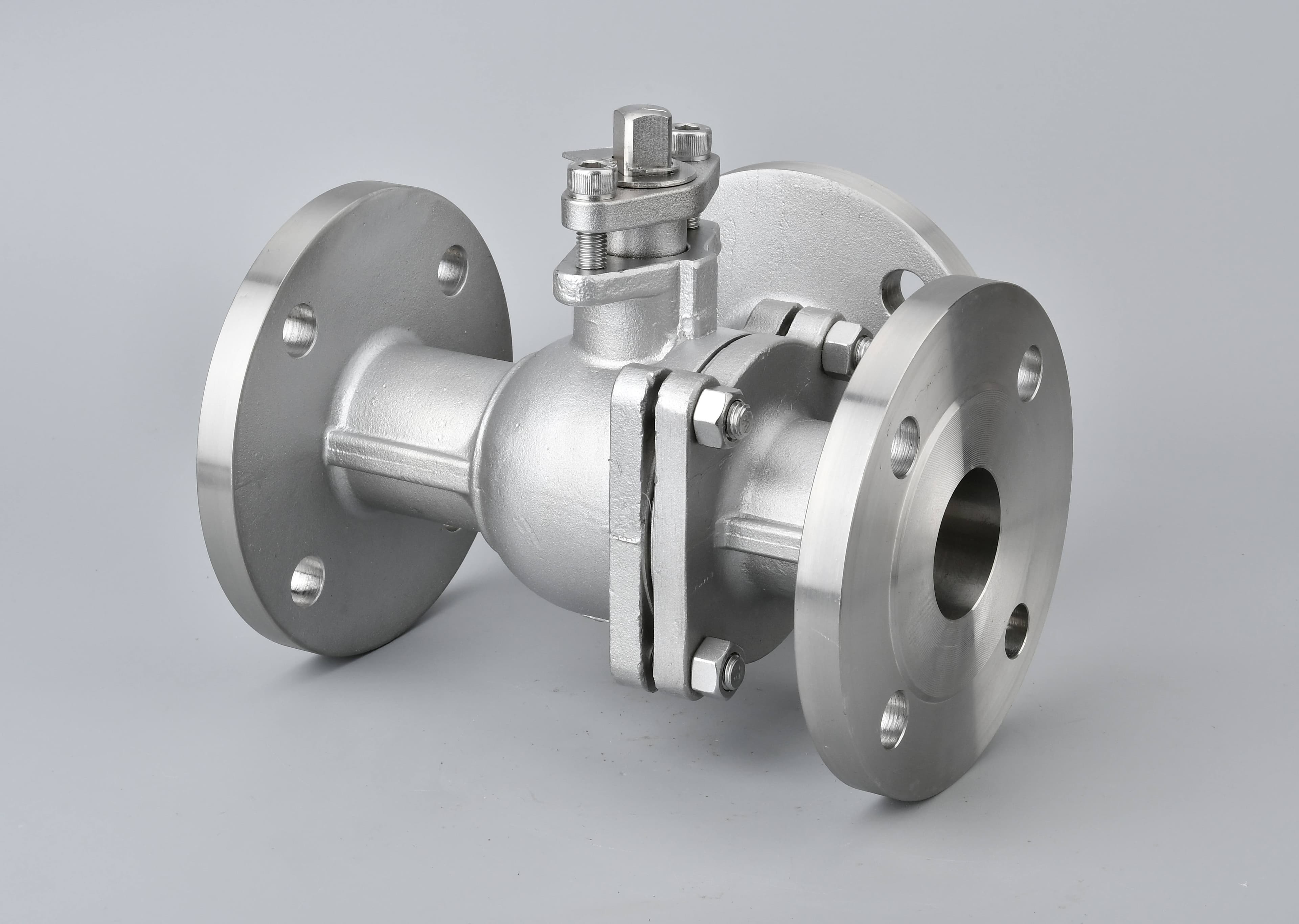 ANSI Three-Way Flanged Ball Valve thumbnail 2