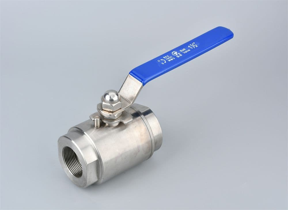 Forged Two-Piece Threaded Ball Valve
